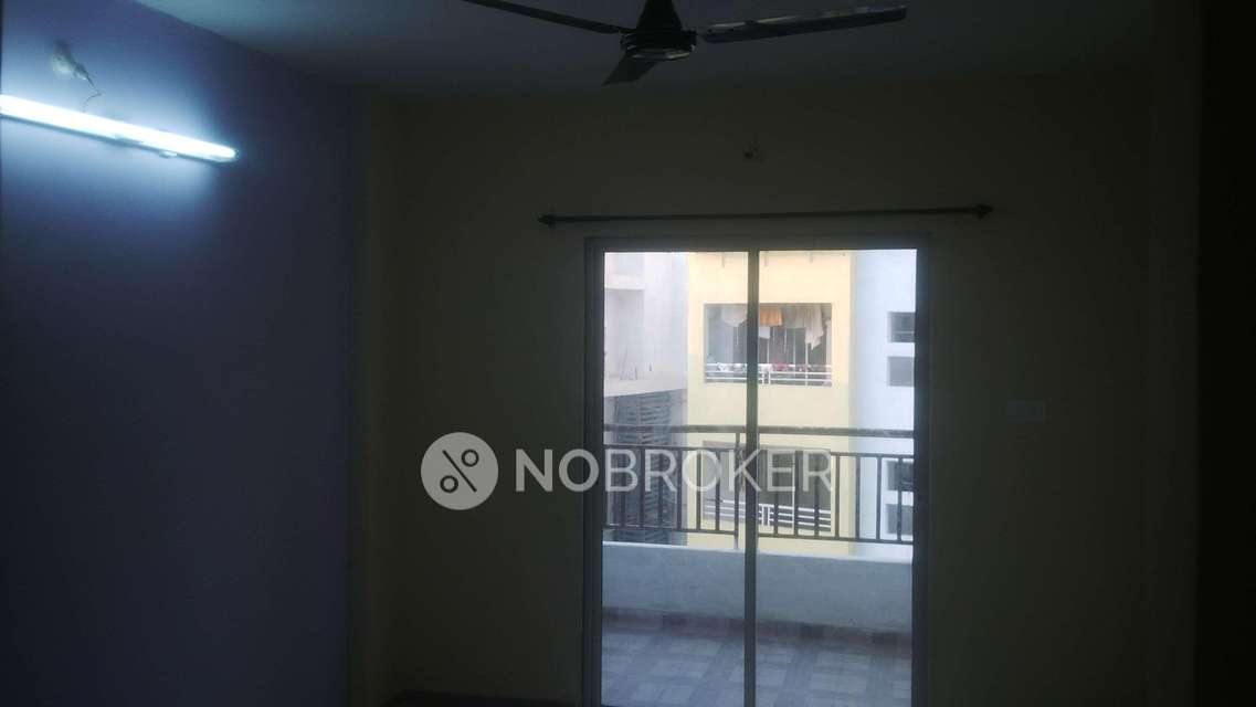 2 BHK Flat In Dhiyan Laxmi Park For Sale  In Kondhawe-dhawade