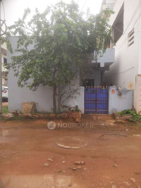 2 BHK House For Sale  In Hakimpet