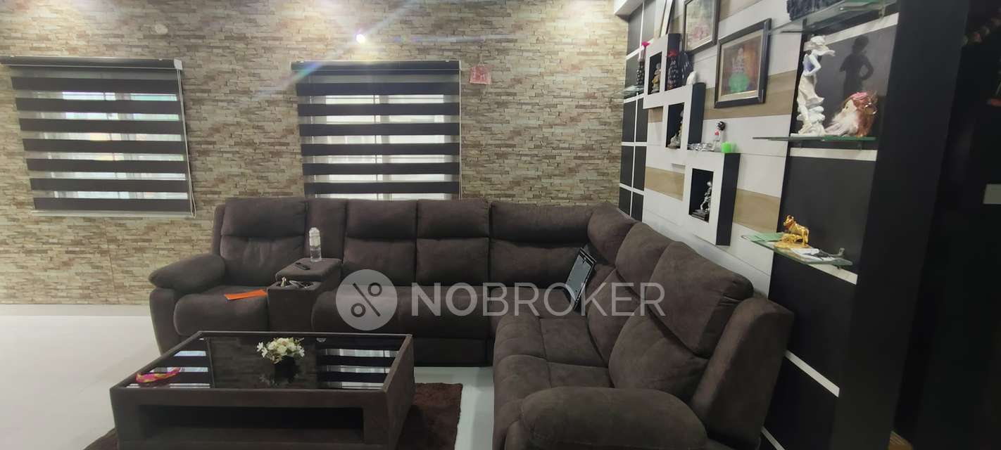 3 BHK Flat In Aaradhaya Nilyam For Sale  In Kukatpally