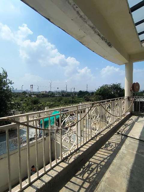 Restaurant/Cafe in Sector 10 , Greater Noida for Rent 