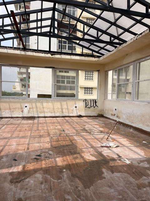 Restaurant/Cafe in Sector 10 , Greater Noida for Rent 