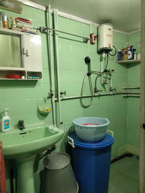 1 BHK Flat In Network Chs For Sale  In Andheri West