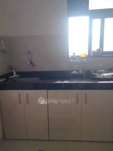 1 BHK Flat In Mahaveer Ville For Sale  In Matunga East