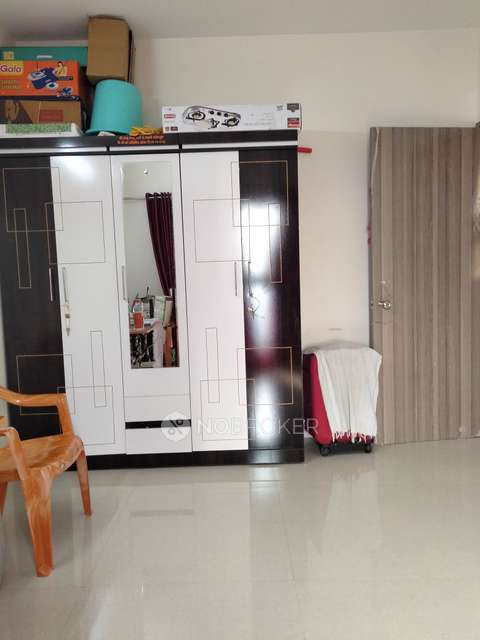 1 BHK Flat In Mahaveer Ville For Sale  In Matunga East