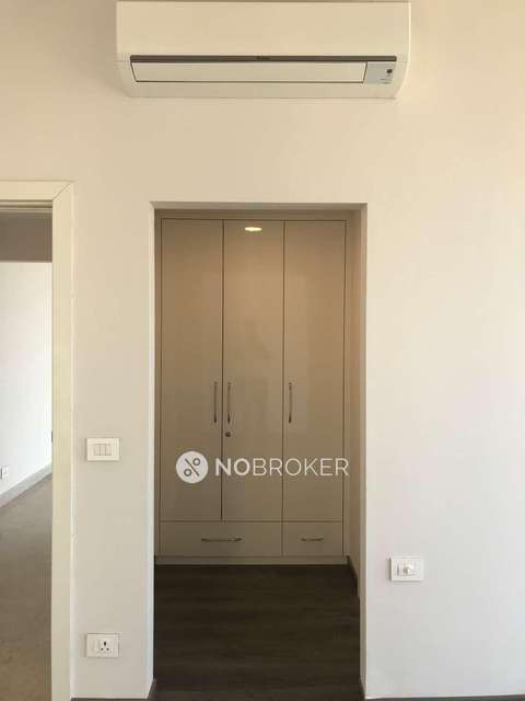 4 BHK Flat In Ireo Corridors For Sale  In Sector 67a