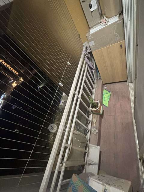 2 BHK Flat In Royce Paradise Phase Ii For Sale  In Khadakpada