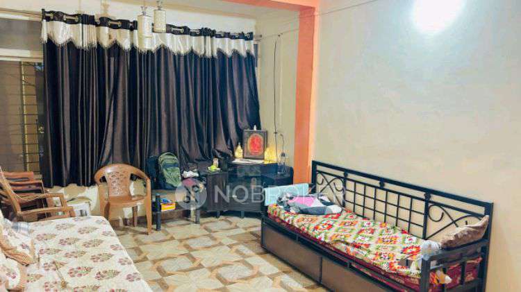 Single Room for Female In 1 BHK  In Vikrant Complex, Near To Tapovan Mandir, Delux Chowk, Pcmc, Pune. In Jenis Institution, 3rd Floor, Samarth Heights, Vishal E Square, Road, Old Mumbai Rd, Midc, Pimpri Colony, Pimpri-chinchwad, Maharashtra 411018, India