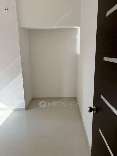 2 BHK Flat In Pnk Space Tiara Hills Phase 1 For Sale  In Mira Road East