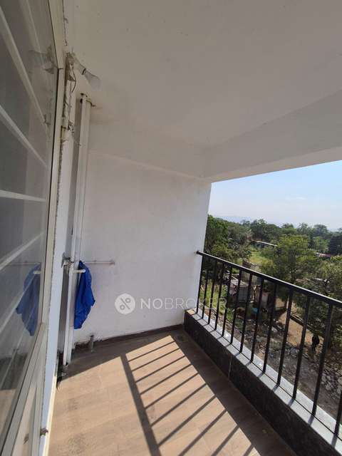 2 BHK Flat In Plus One Genesiis for Rent  In Hinjawadi
