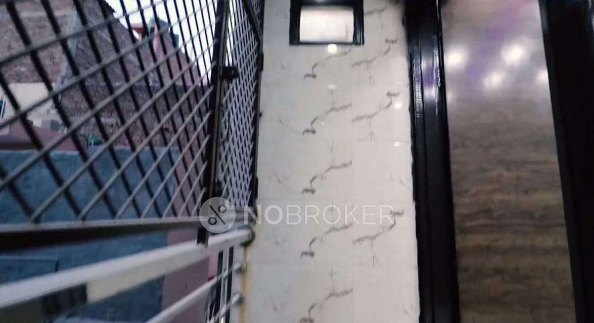 2 BHK Flat For Sale  In Uttam Nagar