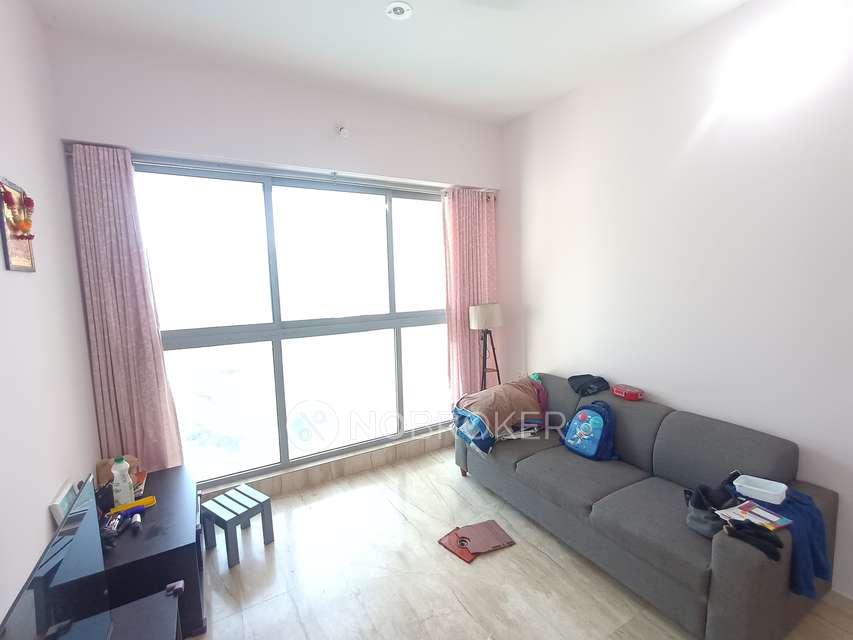 1 BHK Flat In Rajesh Whitecity Phase 1 For Sale  In Kandivali East