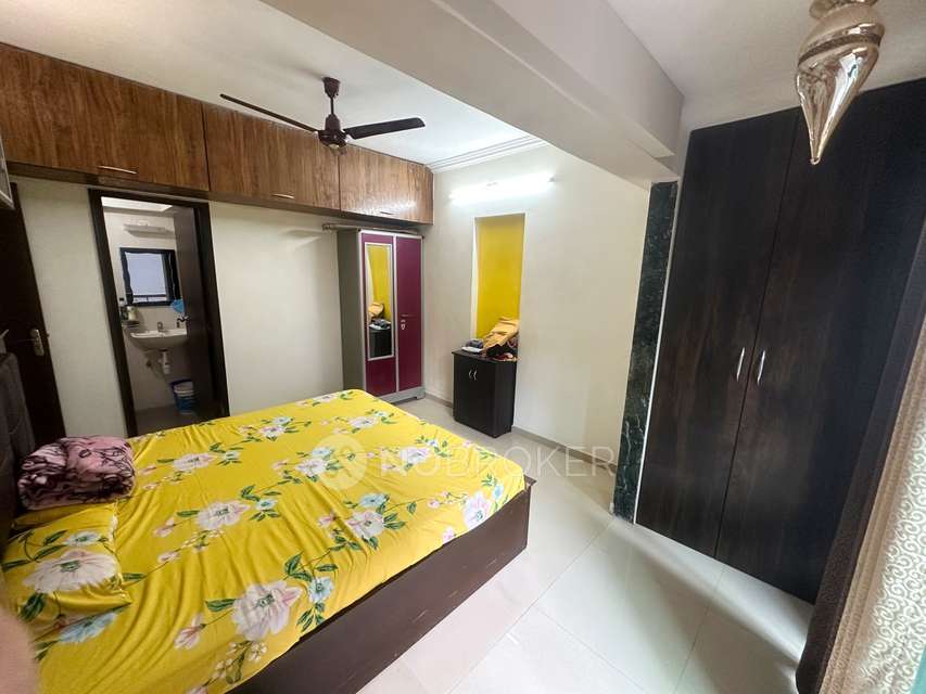 1 BHK Flat In Kamanwala Manavsthal For Sale  In Malad West