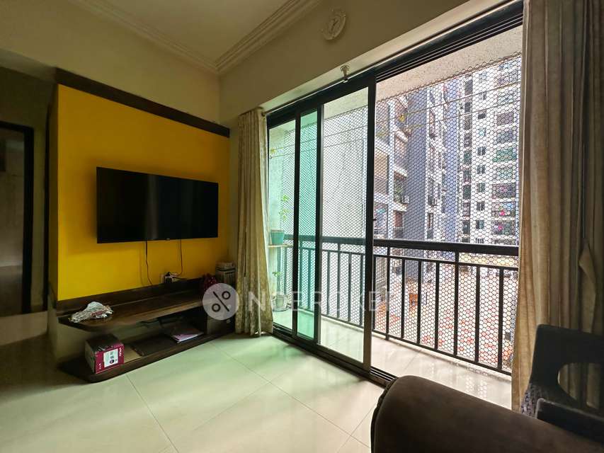 1 BHK Flat In Kamanwala Manavsthal For Sale  In Malad West