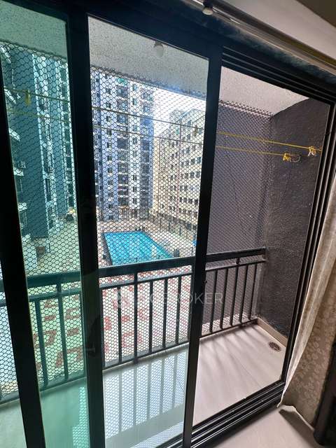 1 BHK Flat In Kamanwala Manavsthal For Sale  In Malad West