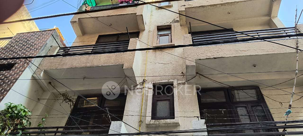 2 BHK Flat For Sale  In Mahavir Enclave Part 1