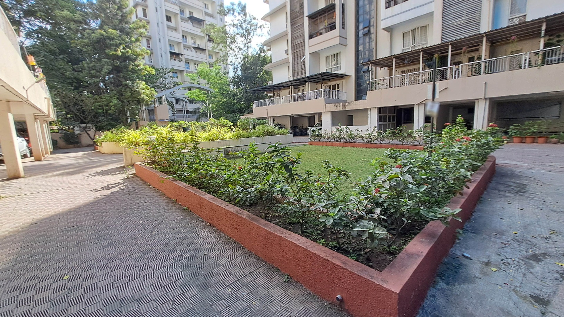 Naiknavare Sylvan Heights