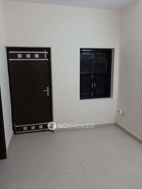 1 BHK Flat In Dda Flats For Sale  In Rohini