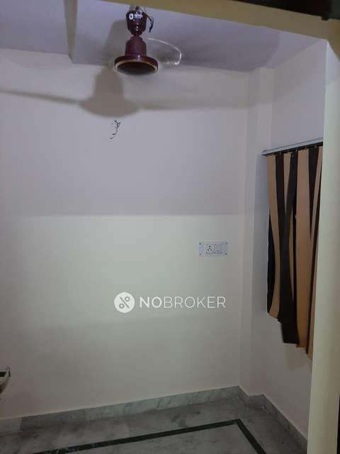 1 BHK Flat In Dda Flats For Sale  In Rohini