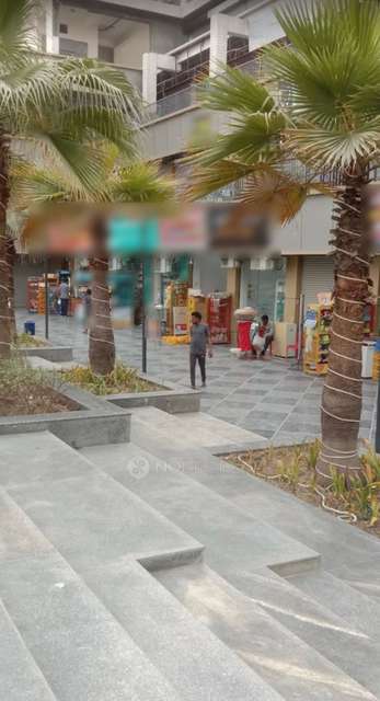 Shop in Sector 16, Greater_noida for sale 