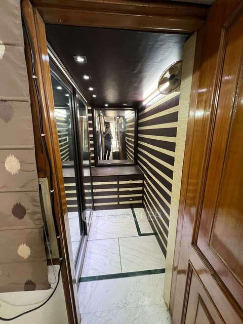 4 BHK House For Sale  In  Model Town