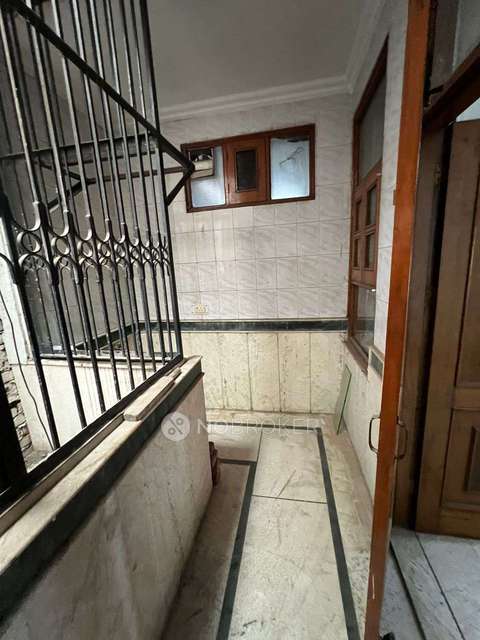 4 BHK House For Sale  In  Model Town