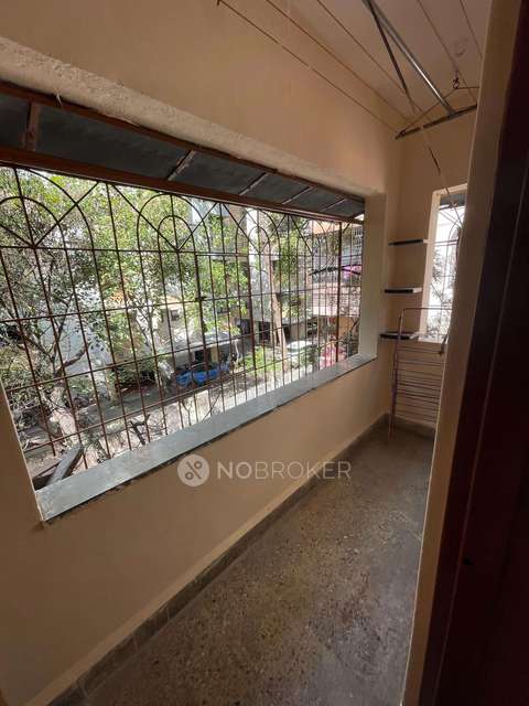 Shared Room for Male In 2 BHK In Apartment In Market Yard
