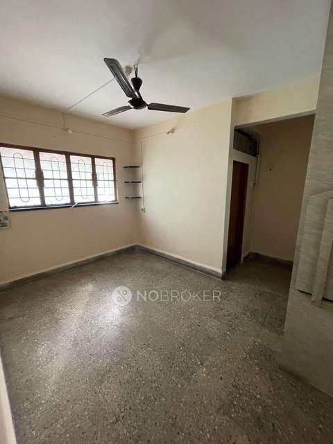 Shared Room for Male In 2 BHK In Apartment In Market Yard