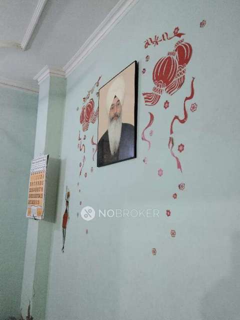 2 BHK Flat For Sale  In Lajpat Nagar