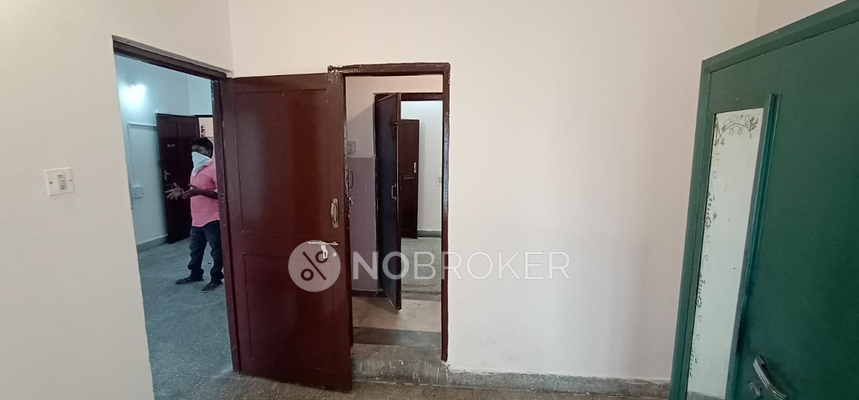 2 BHK Flat In Jmj Apartment for Rent  In Murgesh Pallya