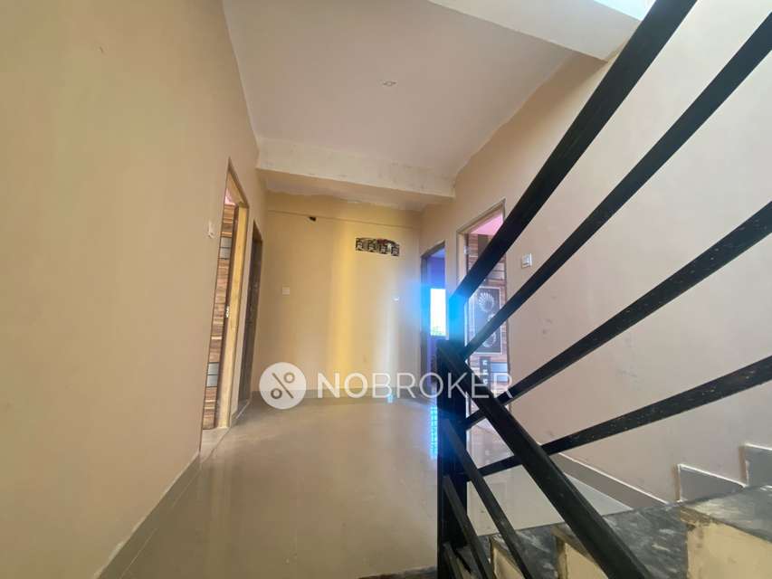 Shared Room for Male In 1 RK  In Hinjawadi