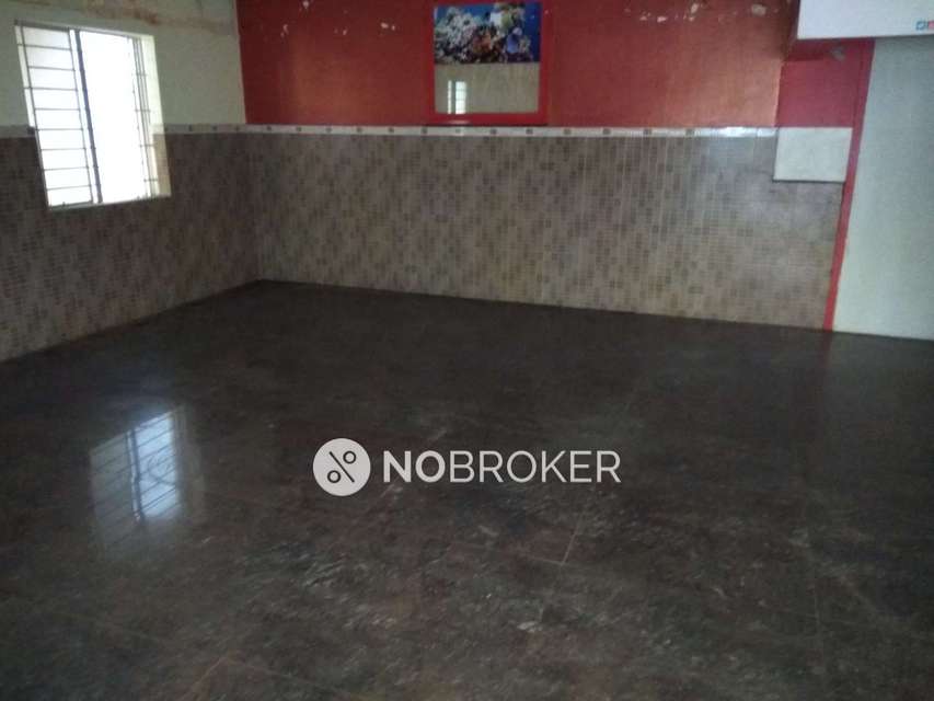 2 BHK Flat for Rent  In Rmv 2nd Stage