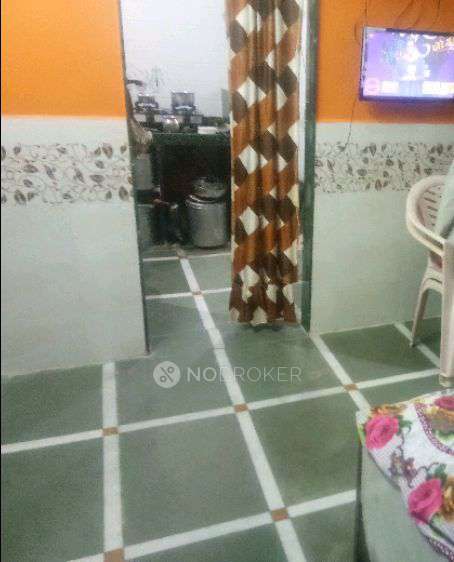 1 RK Flat In Shivshankar Shivneri Building For Sale  In Thane West