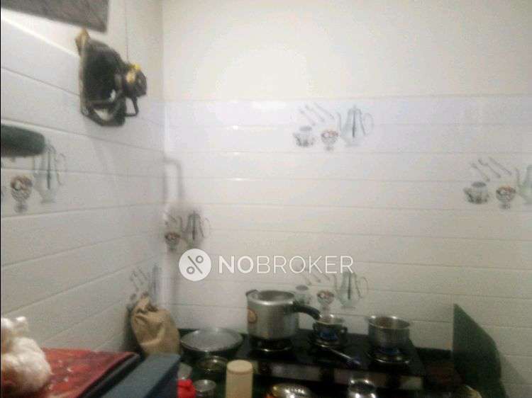 1 RK Flat In Shivshankar Shivneri Building For Sale  In Thane West