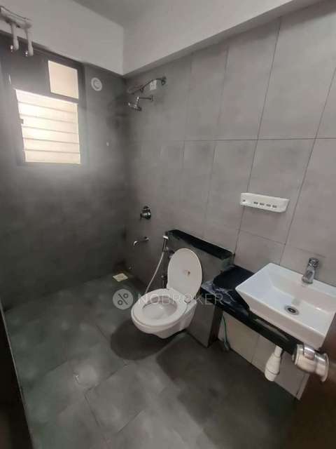 2 BHK Flat In Kingsbury At Pride World City for Rent  In  Charholi Budruk