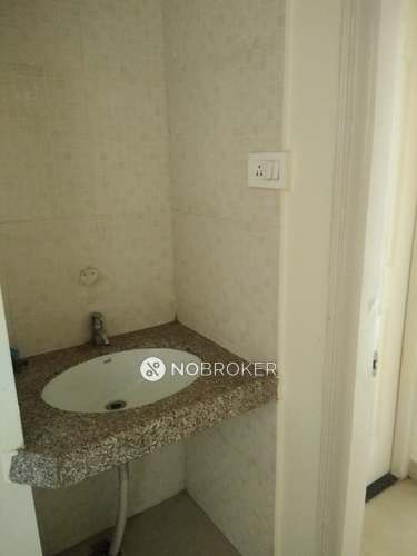 2 BHK Flat In Peshwai Arcade For Sale  In Sadashiv Peth