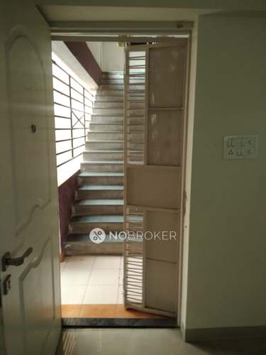 2 BHK Flat In Peshwai Arcade For Sale  In Sadashiv Peth