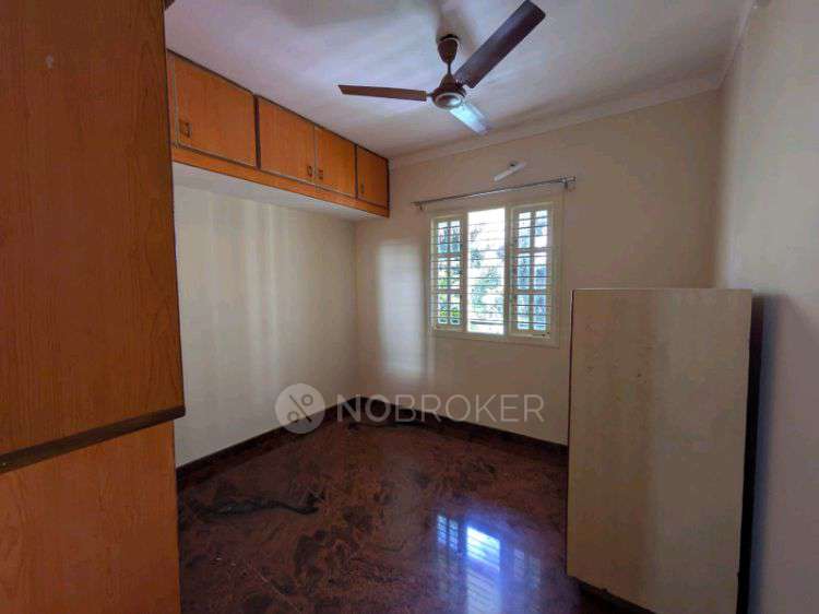 2 BHK Flat In Ap for Rent  In Bommanahalli