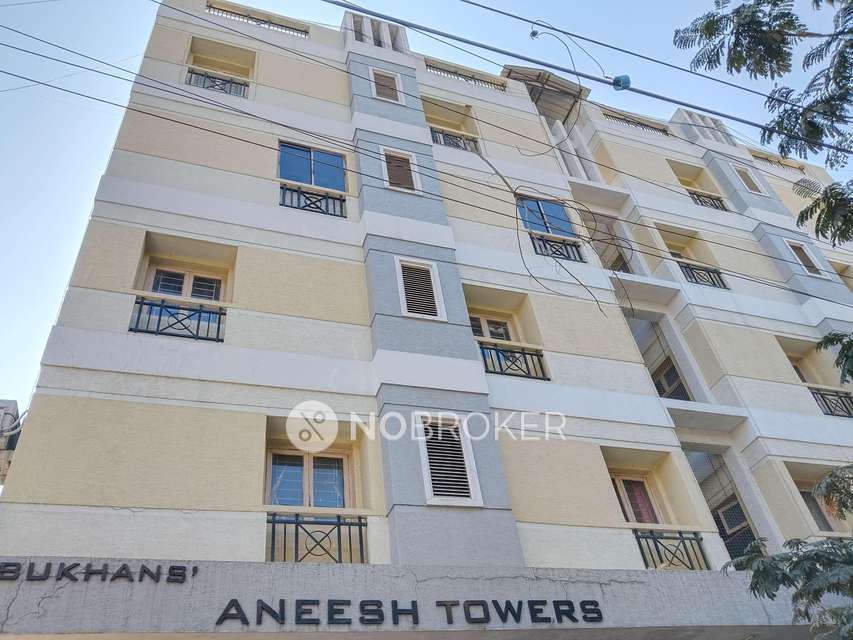 2 BHK Flat In Ranjeeth Towers for Rent In Gaddiannaram
