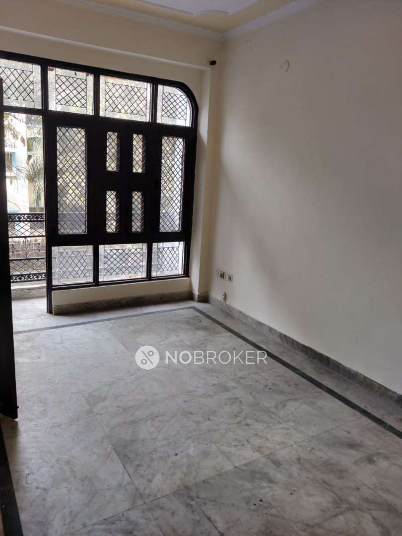 Property for rent in Sector Alpha 2 for Rs 15000 available Immediately