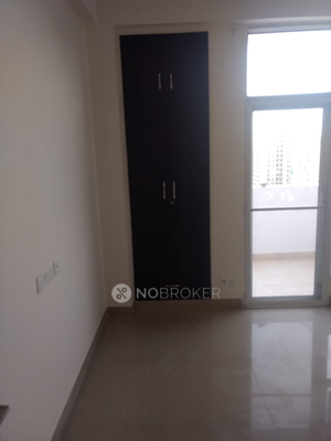 3 BHK Flat In Jm Aroma for Rent  In Sector 75