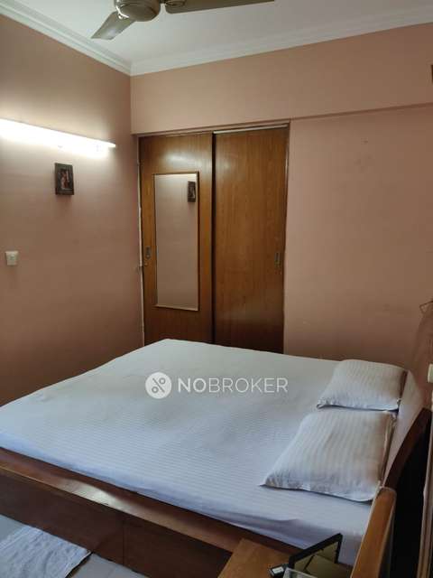 2 BHK Flat In Dlf Regency Park I For Sale  In Sector-27