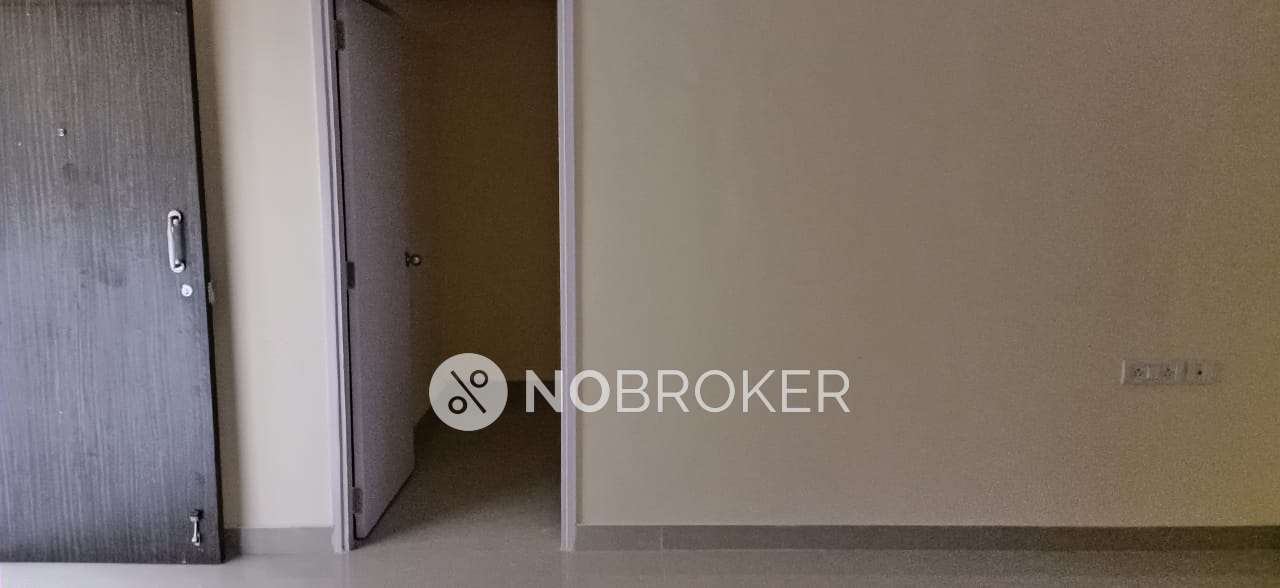 2 BHK Flat In Hubtown Greenwoods For Sale  In Thane West