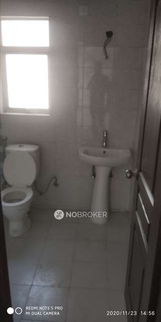 2 BHK Flat In Logix Blossom Greens Noida For Sale  In Sector 143