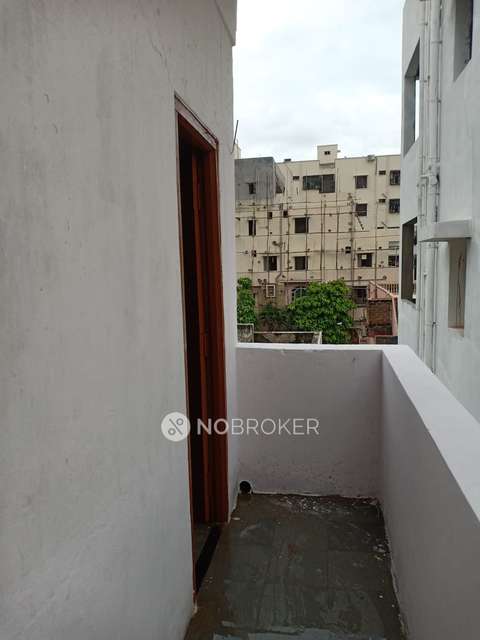 2 BHK Flat In Saif Mansion for Rent  In Akbarbagh, New Malakpet