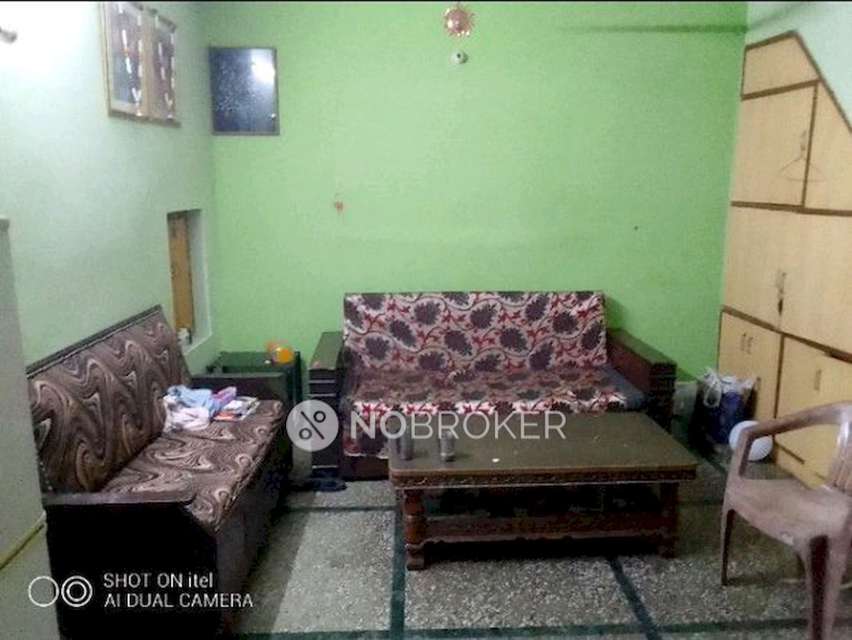 1 BHK Flat In Sb for Rent  In Saket