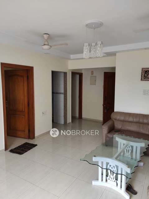 2 BHK Flat In Uttam Niwas   For Sale  In   Bandra West