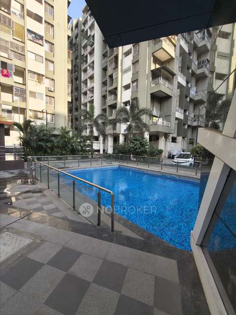 1 BHK Flat In Majestique Manhattan for Rent  In Wagholi