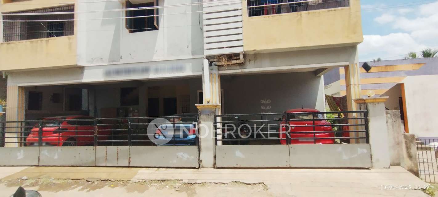 3 BHK Flat In Sai Mithun Apt For Sale  In Mannivakkam