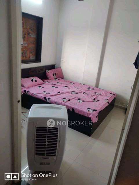 2 BHK Flat In Santkrupa Apartment,kasarwadi for Lease  In Kasarwadi