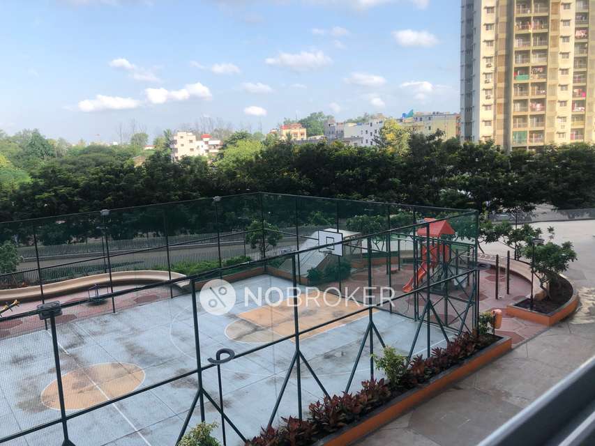 2 BHK Flat In Amanora Future Towers for Rent  In Hadapsar
